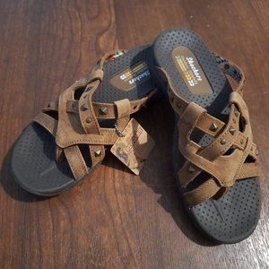 Skechers Rockin Reggae Soundstage Sandals NWOT, Sz.7